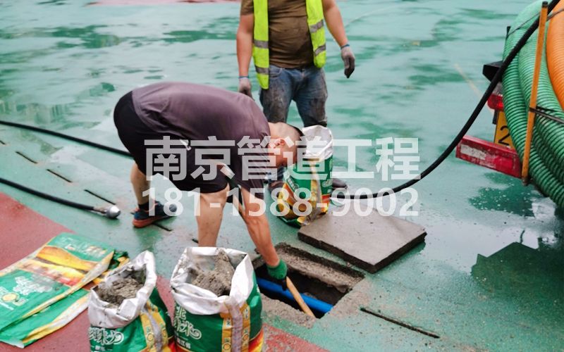 218东江村管道清淤