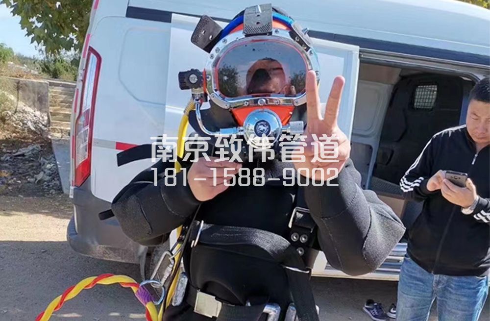 东江村沉淀池清底